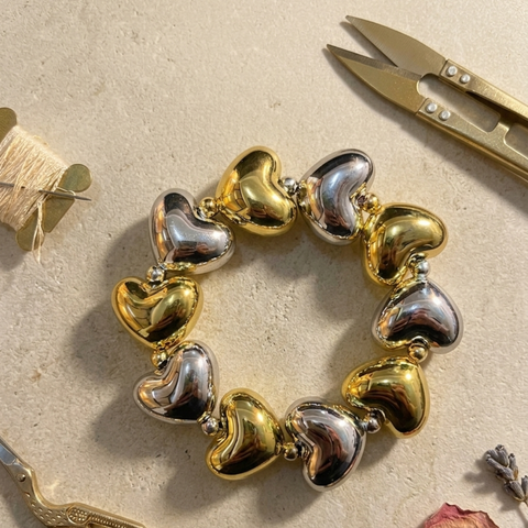 Dual-Tone Puffed Heart Stretch Bracelet