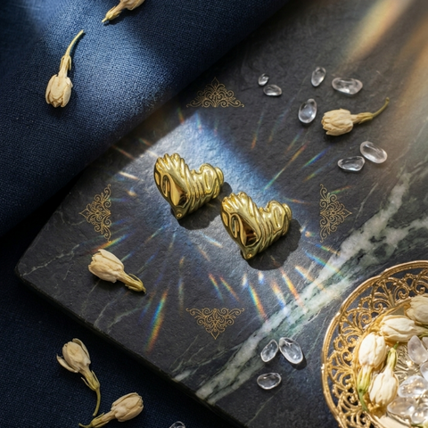 Gold Ribbed Wave Heart Stud Earrings