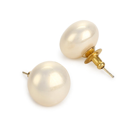 Ivory Pearl Studs (16 MM)