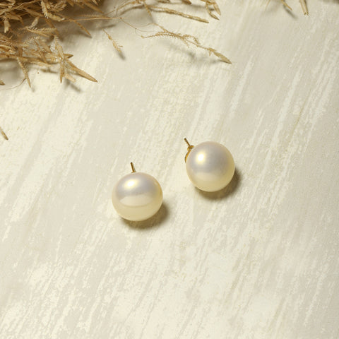 Ivory Pearl Studs (16 MM)